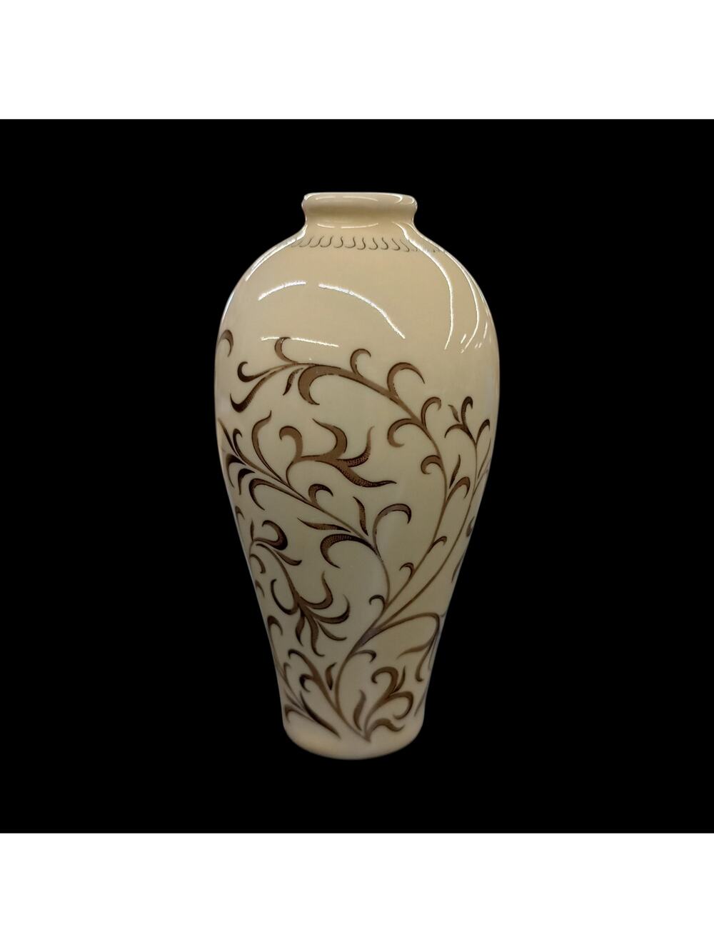 Vtg Franklin Mint Mini Vase Treasures of the Imperial Dynasties vine pattern
